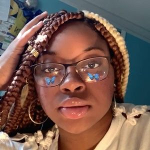 Meet your Posher, Shyra